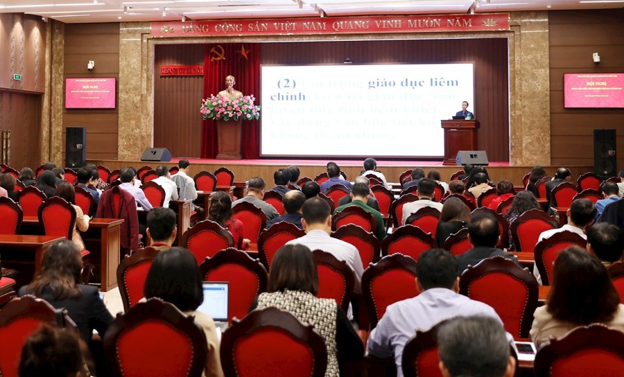 Quang cảnh hội nghị báo cáo viên Thành phố tháng 4/2023. 