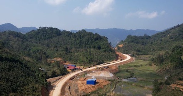 Đoạn đường từ huyện Ba Bể, tỉnh Bắc Kạn kết nối sang huyện Na Hang, tỉnh Tuyên Quang có tổng chiều dài khoảng 40km (Ảnh minh họa).