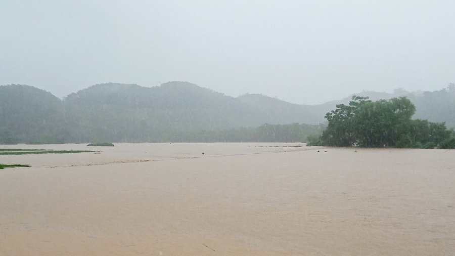 Mưa lớn tại Hà Giang gây lũ lụt, thiệt hại nhiều tài sản, hoa màu của Nhân dân. Ảnh: M.Lan