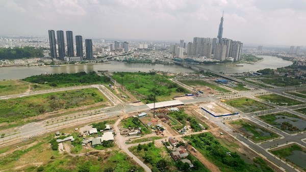 TP Hồ Chí Minh: Hai lô đất ở Thủ Thiêm được bán với giá gần 30.000 tỷ đồng - Ảnh 1