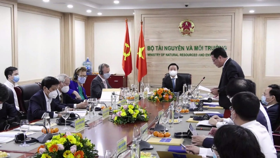 Việt Nam đặt những "viên gạch" đầu tiên hiện thực hóa cam kết ở COP26 - Ảnh 1