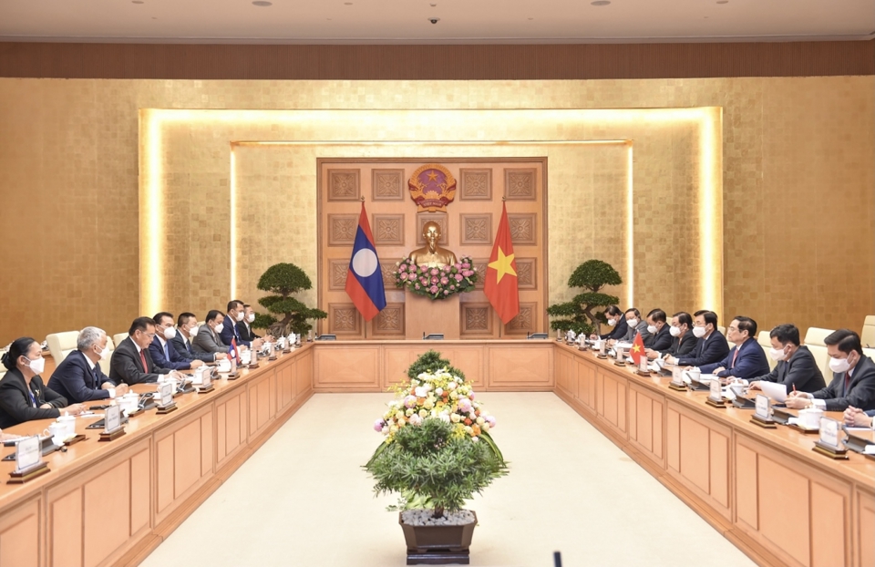 Việt Nam tiếp tục duy trì vị trí thứ ba về đầu tư tại Lào - Ảnh 2