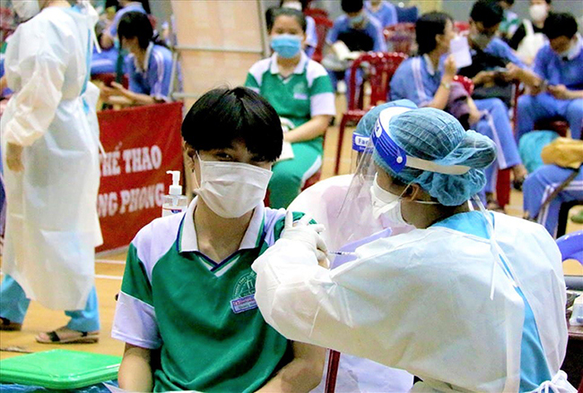 Quảng Nam dự kiến tiêm vaccine Covid-19 cho hơn 140.000 trẻ em - Ảnh 1