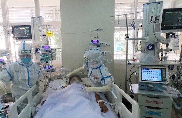 TP Hồ Chí Minh: Kích hoạt toàn bộ bệnh viện để ứng phó số ca Covid-19 tăng - Ảnh 1