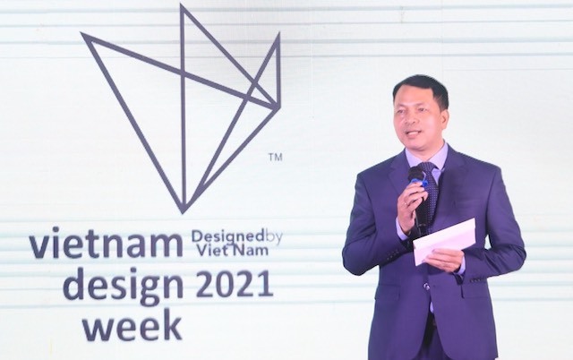 Nhà thiết kế Vũ Tá Linh đoạt giải Nhất cuộc thi “Designed by Viet Nam” - Ảnh 4