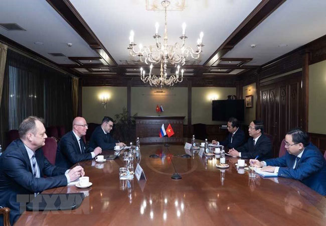 Phó Thủ tướng Lê Văn Thành hội kiến Phó Thủ tướng Nga Dmitry Chernyshenko - Ảnh 1