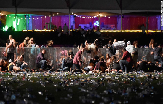 Tại sao vụ xả súng ở Las Vegas không được gọi là khủng bố? - Ảnh 2