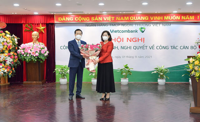 Vietcombank tổ chức lễ công bố quyết định về nhân sự lãnh đạo cấp cao - Ảnh 1