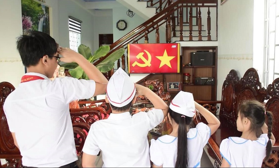 Quảng Ngãi có 4 huyện học sinh có thể học trực tiếp tại trường - Ảnh 2