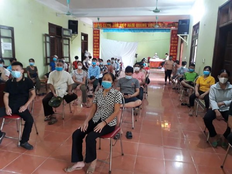 Quốc Oai đón 110 tình nguyện viên TP Hải Phòng hỗ trợ xét nghiệm, tiêm vaccine phòng Covid-19 - Ảnh 2