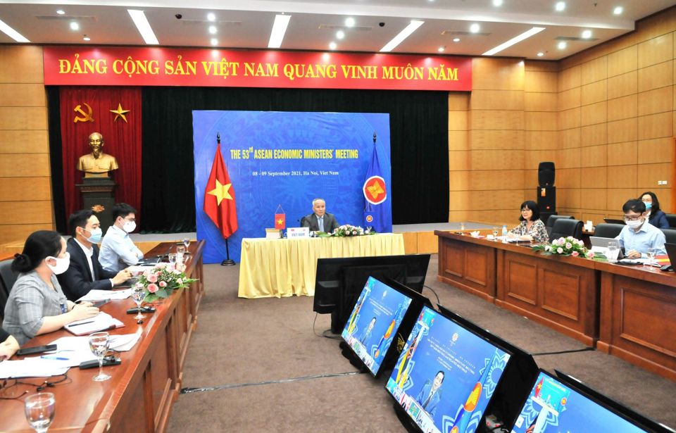 Khai mạc Hội nghị Bộ trưởng Kinh tế ASEAN lần thứ 53 - Ảnh 1