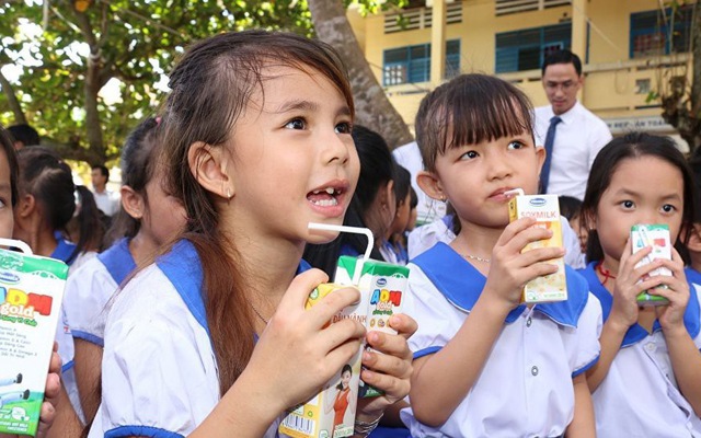 Hà Nội sẽ hỗ trợ 98.300 lượt trẻ em có hoàn cảnh khó khăn - Ảnh 1