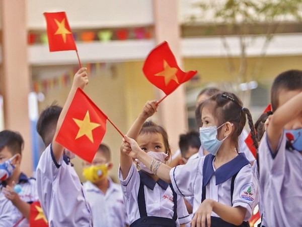 TP Hồ Chí Minh đề xuất xem xét kéo dài thời gian năm học 2021 - 2022 - Ảnh 1
