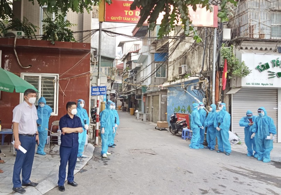 Hà Nội: Gần 1.300 người dân khu vực phong tỏa Thanh Xuân Trung trở về nhà - Ảnh 2