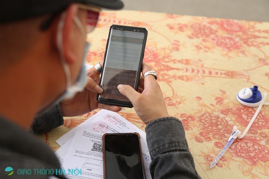 Hà Nội: Đưa ứng dụng khai báo online khi ra/vào thành phố, tạo thuận lợi cho tài xế - Ảnh 8