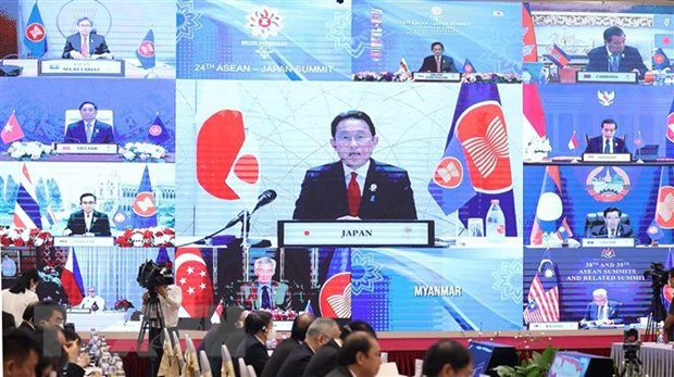 Thủ tướng đề nghị Nhật Bản hỗ trợ ASEAN thu hẹp khoảng cách phát triển - Ảnh 2