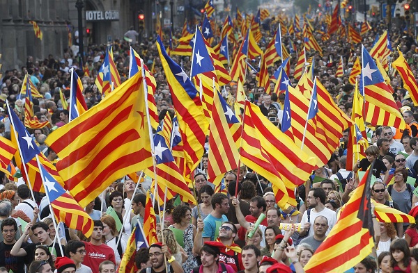 Catalonia đòi tách khỏi Tây Ban Nha:  Châu Âu cũng nín thở - Ảnh 1