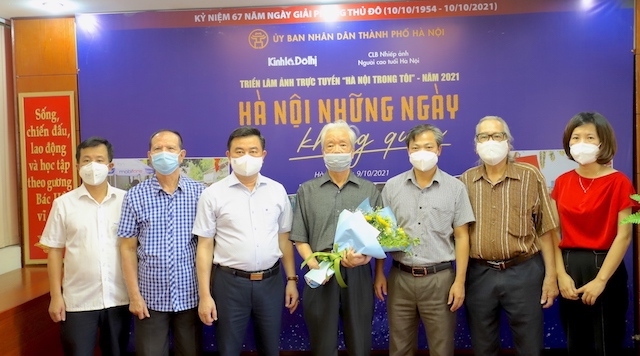 Khai mạc triển lãm ảnh trực tuyến “Hà Nội – Những ngày không quên” - Ảnh 7