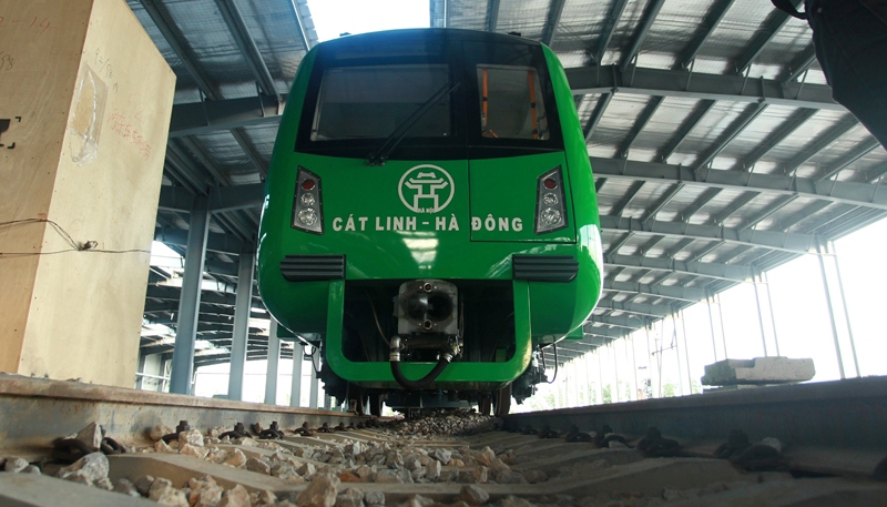 Cận cảnh 2 đoàn tàu Cát Linh - Hà Đông tại ga Yên Nghĩa - Ảnh 3
