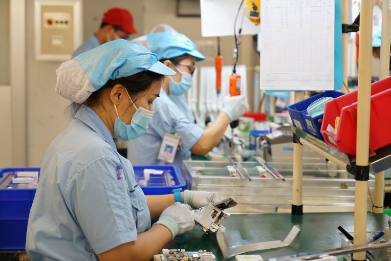 Hà Nội: Nhu cầu tuyển dụng lao động tăng, lương tới 15 triệu đồng/tháng - Ảnh 2