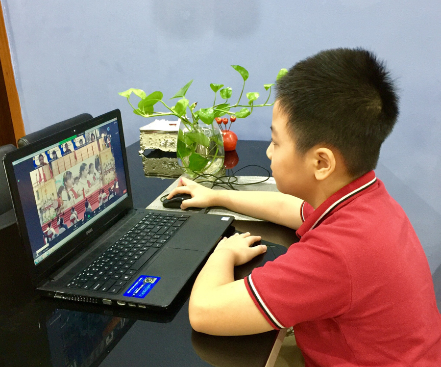[Ảnh] Muôn sắc màu khai giảng trực tuyến tại nhà của thầy cô và học sinh Hà Nội - Ảnh 14
