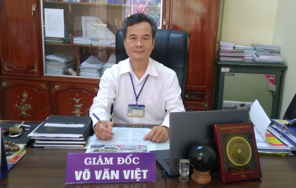 Bắt giam Giám đốc và nguyên Giám đốc Trung tâm Giáo dục thường xuyên tỉnh Bình Phước - Ảnh 1