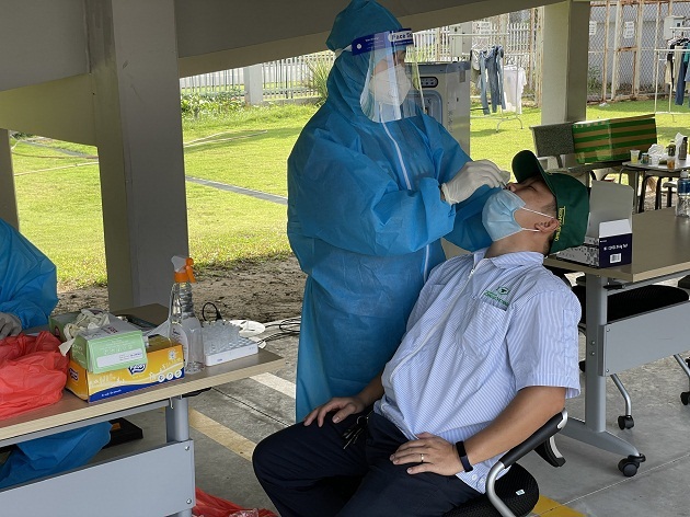 Sở Y tế TP Hồ Chí Minh hướng dẫn xét nghiệm SARS-CoV-2 trong tình hình mới - Ảnh 1