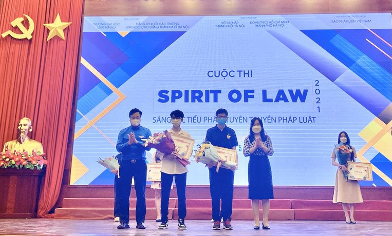 Trao giải cuộc thi sáng tác tiểu phẩm tuyên truyền pháp luật “Spirit of Law” - Ảnh 2