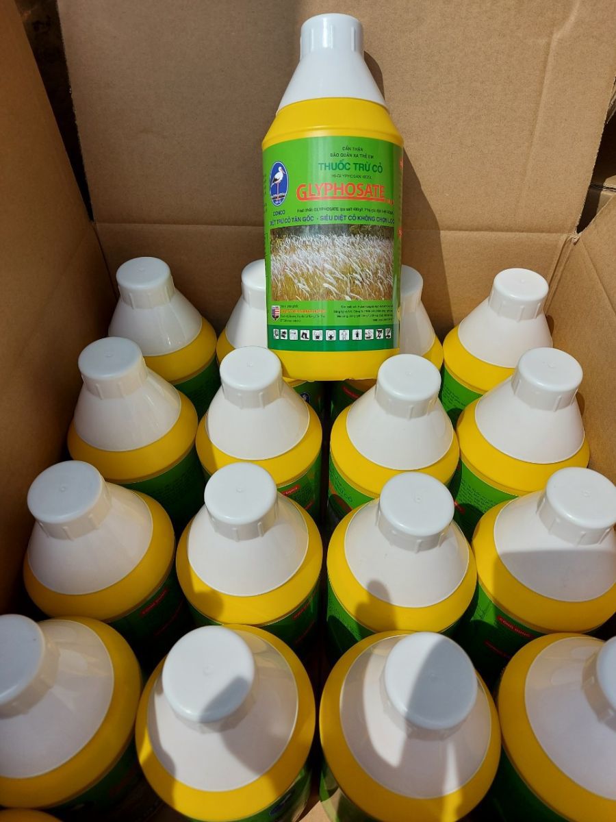 Bắt giữ 980 chai thuốc trừ cỏ Glyphosate chứa hoạt chất cấm - Ảnh 2
