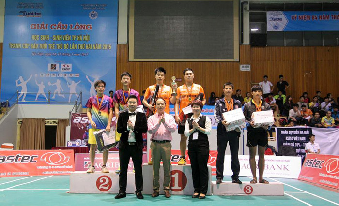 700 VĐV tranh tài giải Cầu lông Cúp Báo Tuổi trẻ Thủ đô - Ảnh 4