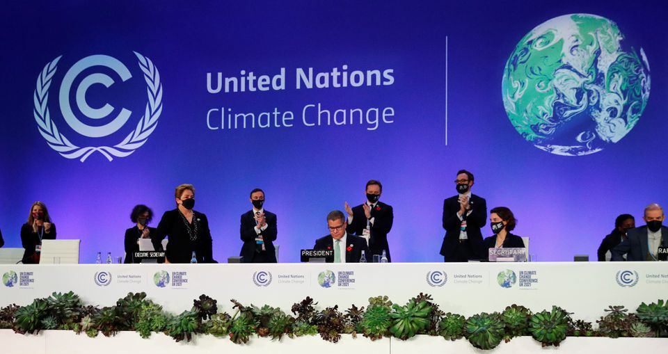 COP26 thông qua thỏa thuận "cứu" trái đất khỏi thảm họa khí hậu - Ảnh 1