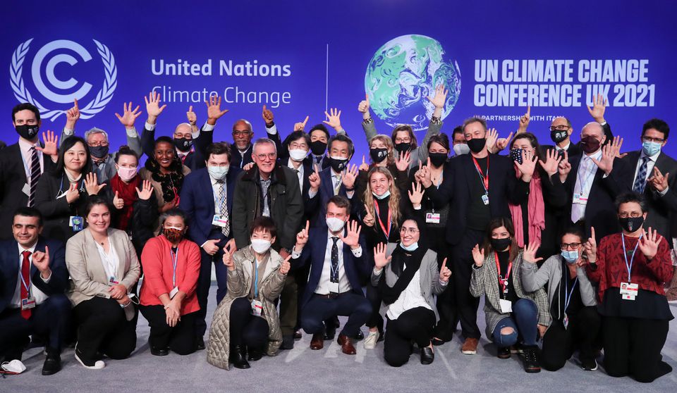 COP26 thông qua thỏa thuận "cứu" trái đất khỏi thảm họa khí hậu - Ảnh 2