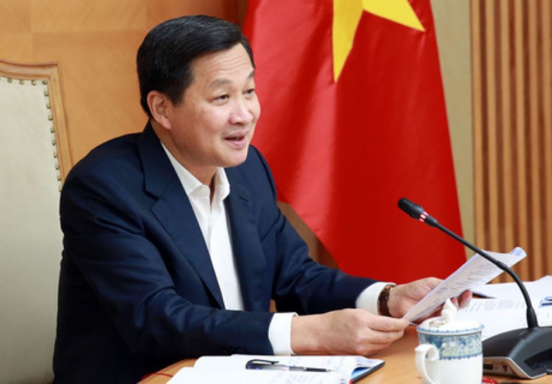 Phó Thủ tướng Lê Minh Khái: Cần bảo đảm công khai, minh bạch về giá vật tư, dịch vụ y tế - Ảnh 1