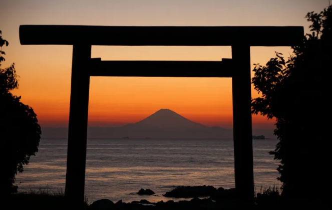 Ngắm 10 thắng cảnh nổi tiếng ở nơi đáng sống nhất Nhật Bản - Ảnh 14