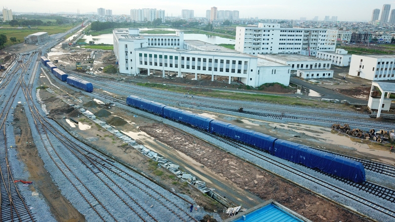 Cận cảnh 2 đoàn tàu Cát Linh - Hà Đông tại ga Yên Nghĩa - Ảnh 12
