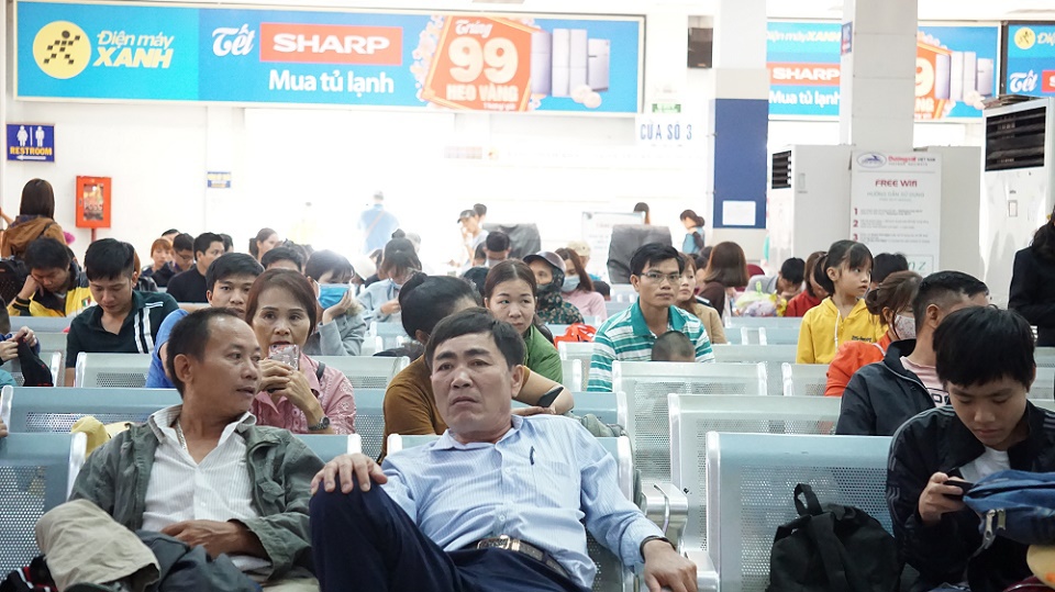 Giá vé giảm sâu, ga Sài Gòn vẫn đìu hiu trong ngày đầu bán vé tàu Tết - Ảnh 2