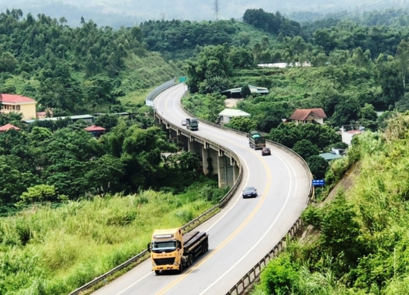 Đâu là giải pháp khả thi, hiệu quả huy động tiền làm đường cao tốc? - Ảnh 1