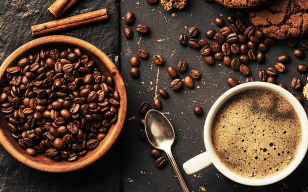 Giá cà phê hôm nay 25/10: Robusta rộng đường tăng theo chu kỳ mười năm, cà phê Việt hưởng lợi - Ảnh 1