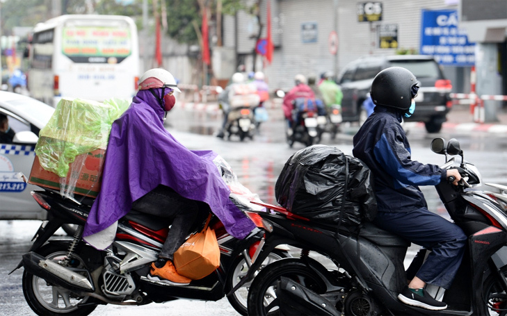 Thời tiết hôm nay 18/11: Hà Nội có mưa vài nơi, trưa chiều hửng nắng - Ảnh 1