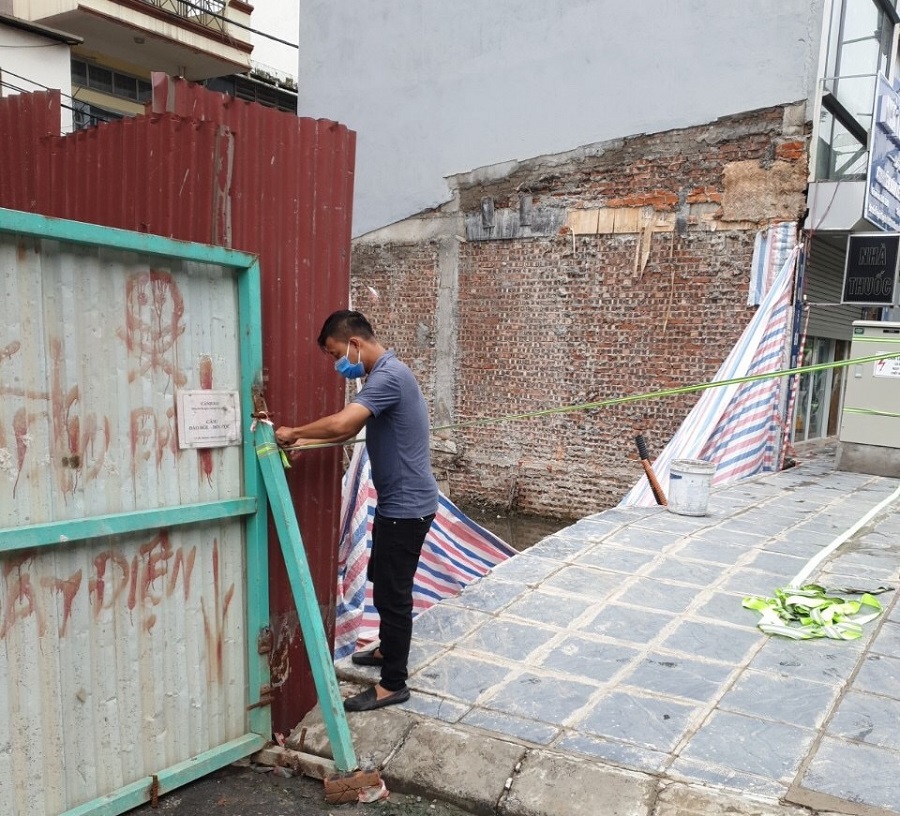 Hà Nội: Kết thúc khoanh vùng cách ly y tế tại phường Minh Khai - Ảnh 1