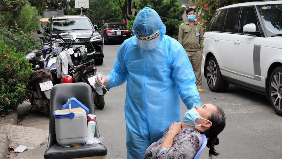 TP Hồ Chí Minh: Ca dương tính với SARS-CoV-2 trong cộng đồng dưới 5% - Ảnh 1