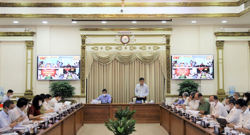 TP Hồ Chí Minh: Nghiên cứu mở lại dịch vụ ăn uống phục vụ tại chỗ, bán vé số... - Ảnh 1