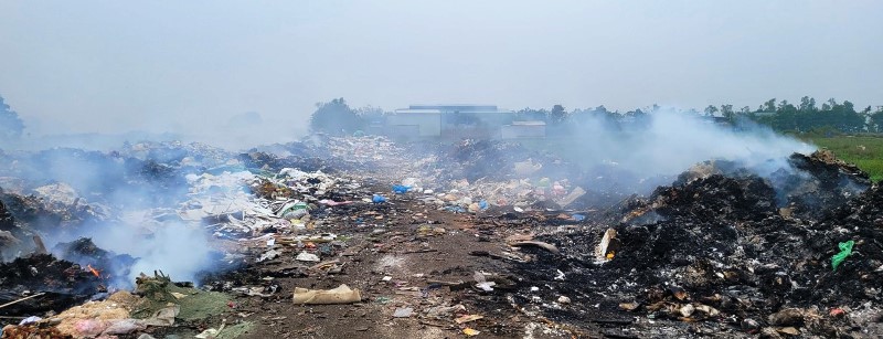 Tại huyện Thạch Thất: Loay hoay xử lý rác thải làng nghề - Ảnh 2