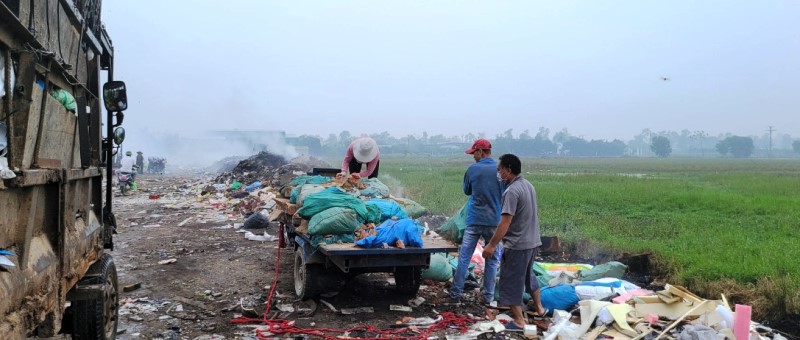 Tại huyện Thạch Thất: Loay hoay xử lý rác thải làng nghề - Ảnh 3