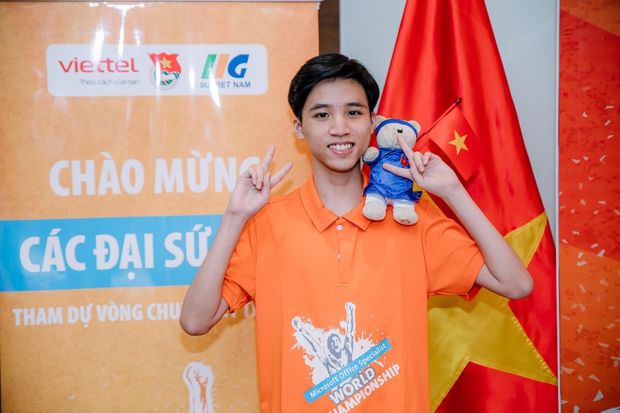 Nguyễn Quốc Huy xuất sắc giành giải Vô địch Tin học văn phòng Thế giới - Ảnh 1