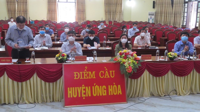 Cử tri 4 huyện phía Nam TP Hà Nội kiến nghị với đại biểu Quốc hội các vấn đề trong lĩnh vực giao thông - Ảnh 2