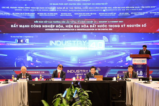 Industry 4.0 Summit 2021: Đẩy mạnh công nghiệp hóa đất nước trong kỷ nguyên số - Ảnh 1