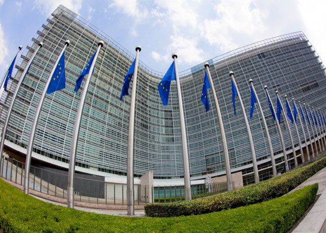 Brussels tuyên bố lệnh cấm nhập khẩu thực phẩm châu Âu của Nga là bất hợp pháp - Ảnh 1