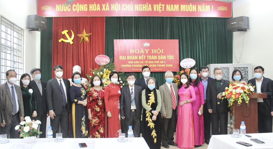 Trưởng Ban Tuyên giáo Thành ủy Bùi Huyền Mai dự Ngày hội Đại đoàn kết tại quận Thanh Xuân - Ảnh 5