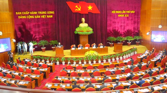 Tổng Bí thư Nguyễn Phú Trọng: Tiếp tục đổi mới bộ máy, tinh giản biên chế, cải cách tiền lương - Ảnh 2